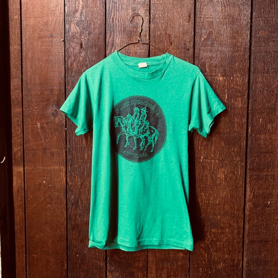 80s green graphic tee - cowboy and indian western… - image 7