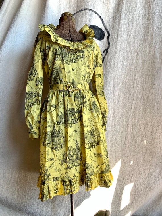 Vintage 60/'s Mod Yellow Dress with Edwardian Sleeves