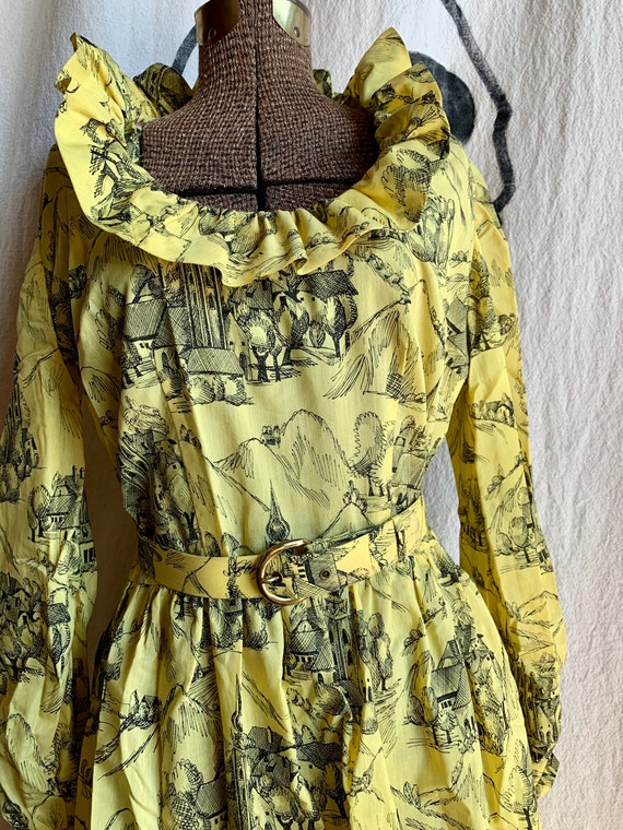 Vintage 60/'s Mod Yellow Dress with Edwardian Sleeves