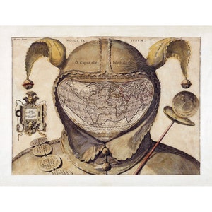 Puede incluir: Una ilustración vintage de un bufón que lleva un sombrero con un mapa del mundo en su interior. El texto en el sombrero dice "Nosce Te Ipsum." y "O Caput elle: boro dignum."