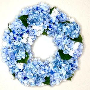 Blue Hydrangea Wreath: Handmade Floral Decor, 18-Inch