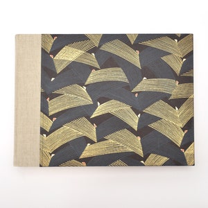 Photo album *fans dark blue gold* small 16 x 21 cm