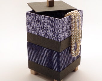 2-tier jewelry box *wave blue with dots*