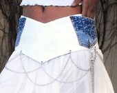 White lace wide belt with denim pockets and chains, length 30.5 quot (77.5cm) plus lacing
