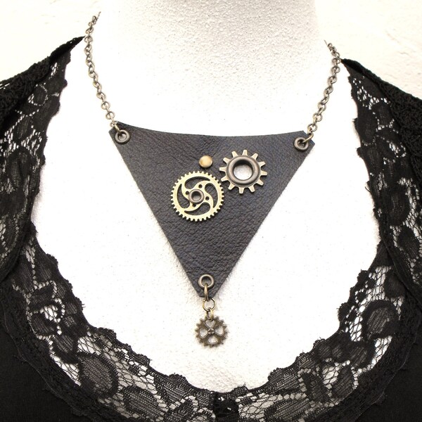 Steampunk necklace, antique brass gears and black leather pendant, leather neo-victorian jewelry, steampunk gears, unique geometric necklace