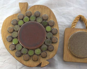 2 coasters wood with ceramic trivet teapot 70s 70s danish teak