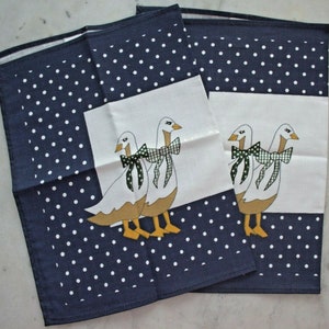 2 placemats table set tablecloth 80s 80s 90s 90s goose dots vintage country house