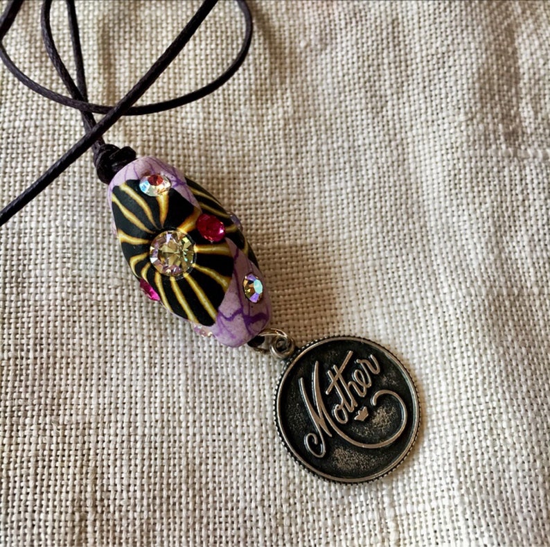 Billie Beads Vintage Silver Mother Charm Necklace!