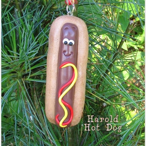 Hot Dog Christmas Ornament, Hot Dog Ornament, Hot Dog Charm, Funny Food Ornament, Food Ornament, Cute Hot Dog Ornament, Funny Food, Hot Dog