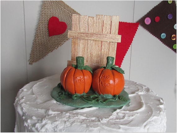 Pumpkins & Rustic Fence Wedding Cake Topper, Pumpkin Cake Topper, Fall Cake Topper, Fall Wedding Cake Topper, Orange Fall Cake Topper Il_570xn