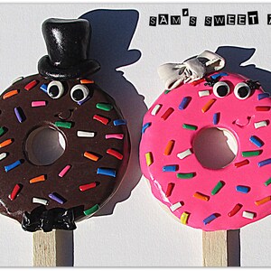 Custom Doughnut Bride & Groom Wedding Cake Toppers, Custom Wedding Toppers, Doughnut Wedding, Donut Cake Toppers, Custom Doughnut Wedding image 9