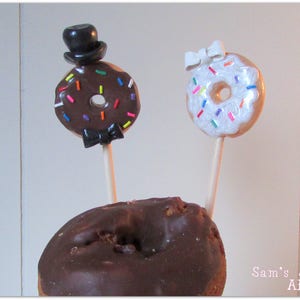 Doughnut Bride & Groom Wedding Cake Topper, Doughnut Wedding Cake Topper, Doughnuts Cake Topper, Doughnut Wedding, Doughnut Bride, Doughnuts image 5