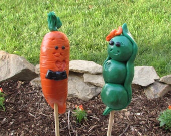 Peas & Carrots Wedding Cake Topper, We Go Together, Pea Pod Cake Topper, Peas and Carrots, Unique Wedding Cake Topper, Peas Topper, Pea Pod