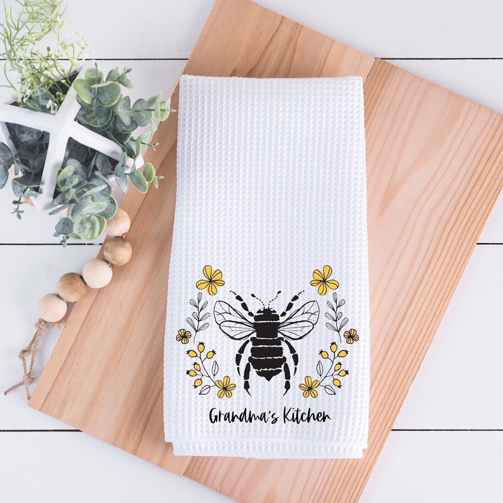 Custom Kitchen Towels (and giveaway!) - Sugar Bee Crafts