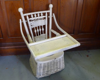 Wicker potty chair with tray