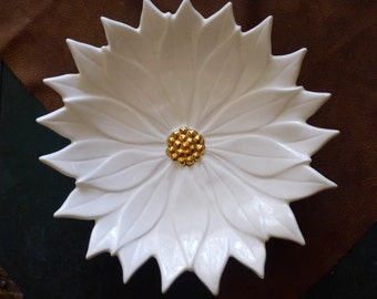 White and gold poinsettia dish