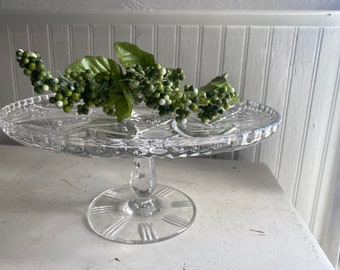 Clear glass pedestal cake stand