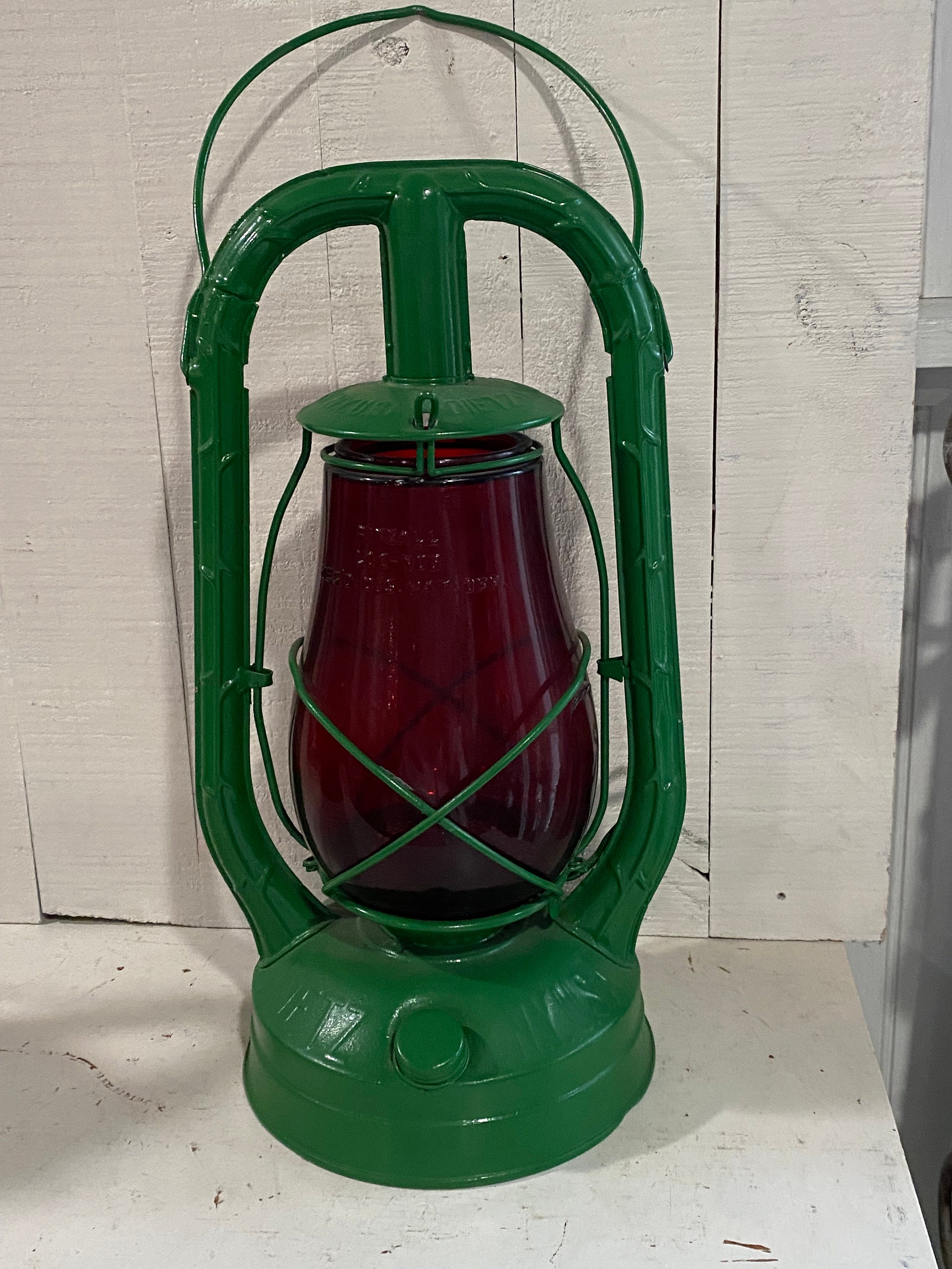Dietz Monarch Oil Lantern With Red Glass (priced per Single