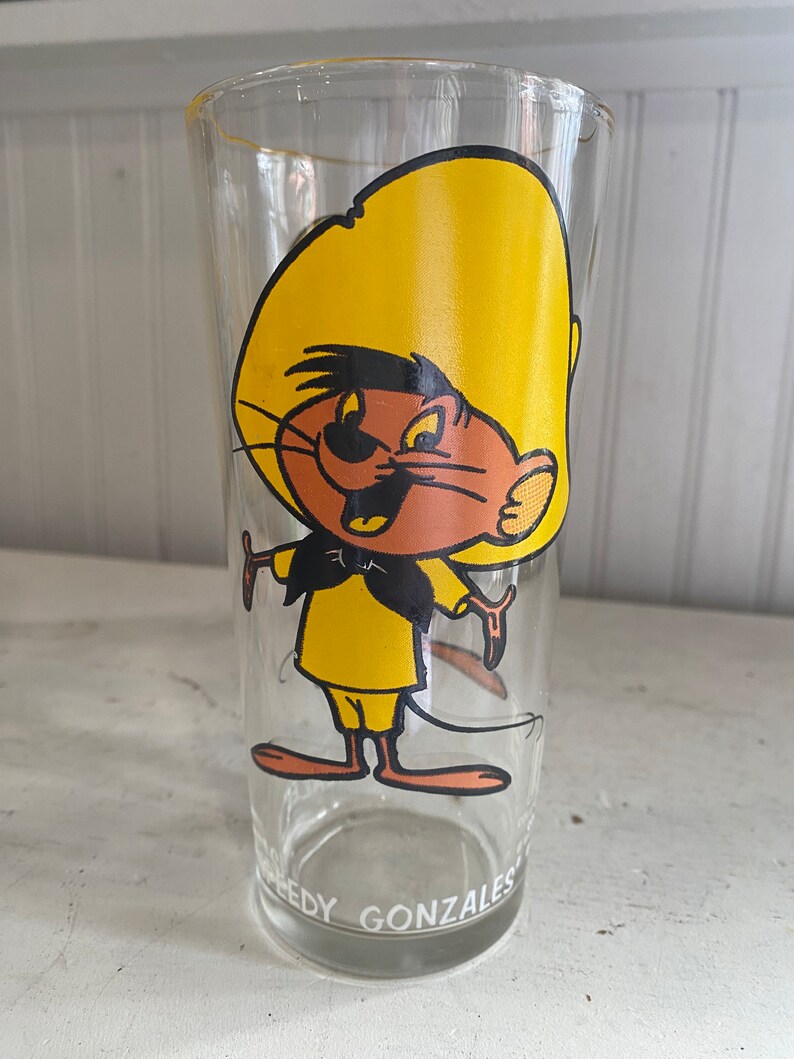 Collectible Looney Tunes Pepsi glass tumblers 1973 choose your style image 6