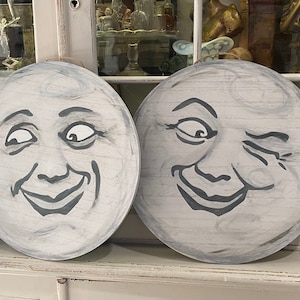 Hand painted Man in the Moon (18&quot; diameter)  wood sign - &gt; choose smiling or winking