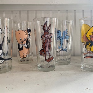 Vasos de vidrio coleccionables de Looney Tunes Pepsi [1973] - elige tu estilo