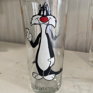 Collectible Looney Tunes Pepsi glass tumblers 1973 choose your style image 2