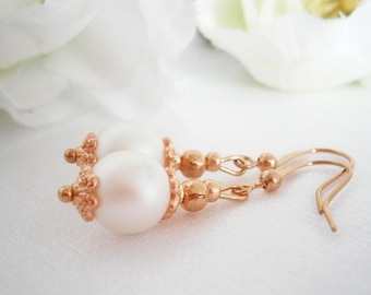 White Pearl Earring - Glass Pearl Jewelry - Bridal Earrings - Czech Glass Jewelry - Beaded Jewellery - Rose Gold  and White - Elegant Jewell