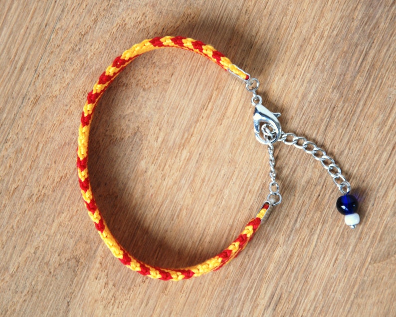 Catalan flag friendship bracelet, Flag of Catalonia image 3