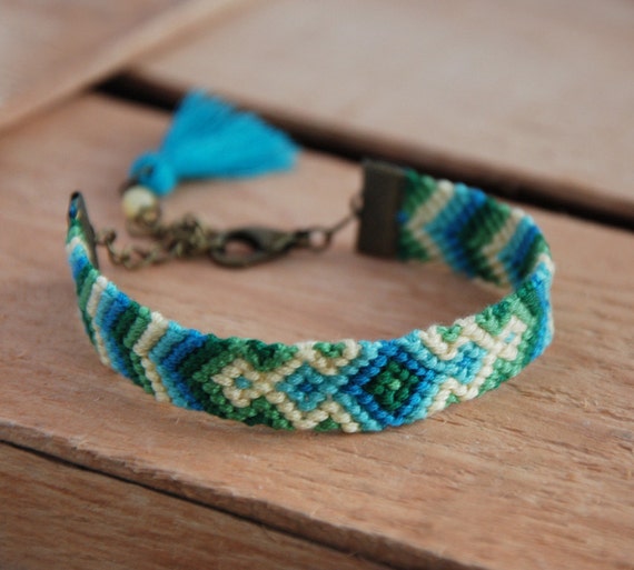 Turquoise Eclectic Bracelet Stack - DharmaShop Turquoise multi colored bohemian handmade eclectic bracelet display picture 1