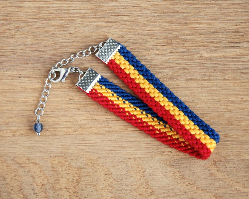 Romanian flag friendship bracelet, Flag of Romania bracelet image 4