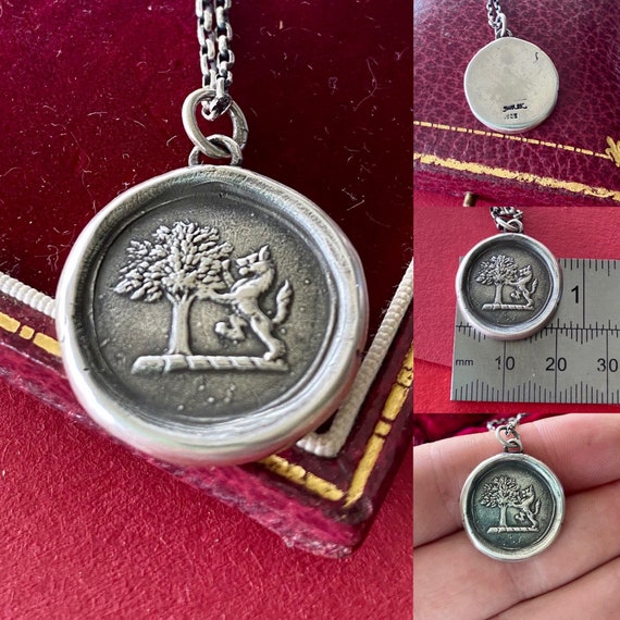 Oak leaf pendant, small in silver — Katherine Lawrie Jewellery