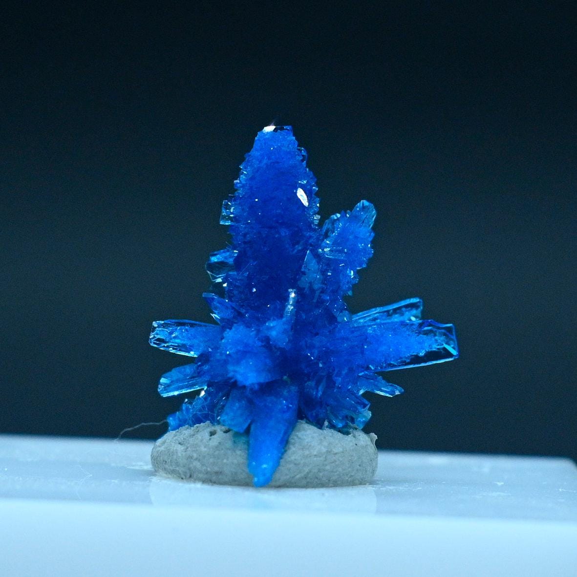 39. ペンタゴナイト　Pentagonite Cluster of Pentagonite (non Precious Natural Stone) # 4139