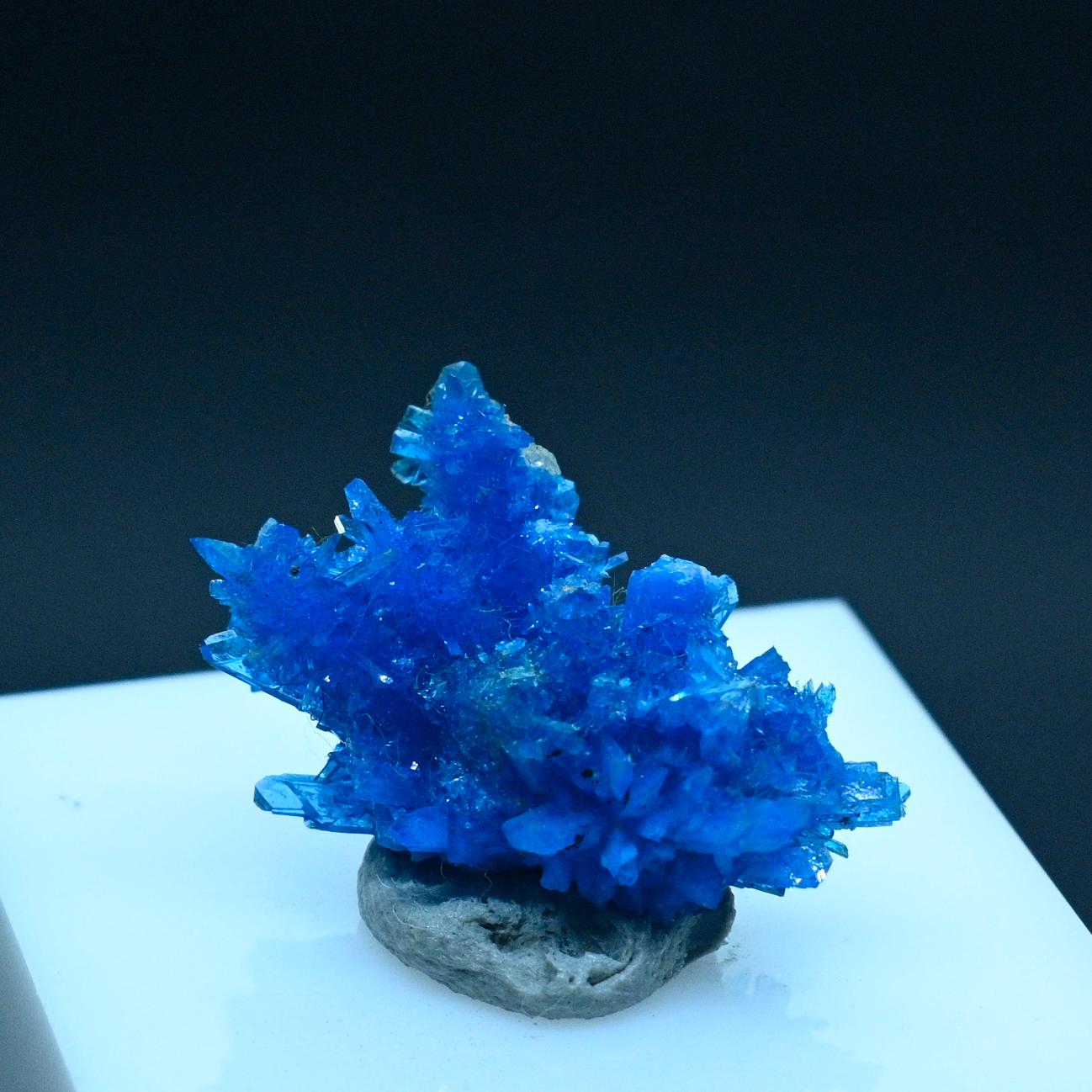 Cluster of pentagonite (non precious natural stone) # 4148 - Etsy 日本