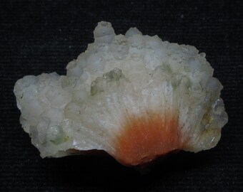 スコレサイト　カルセドニー スコレサイトwithカルセドニー 原石 | 原石 | Crystals by Purely