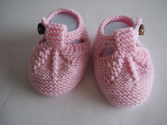 knitted baby sandals