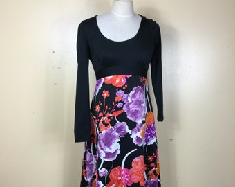 Vintage Tori Richards  hawaiian dress, Mod Gold &Black Tikki Maxi Dress,Hawaiian print dress,