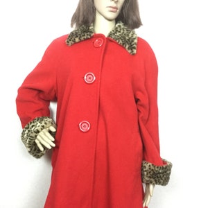 Red coat with leopard print collar online