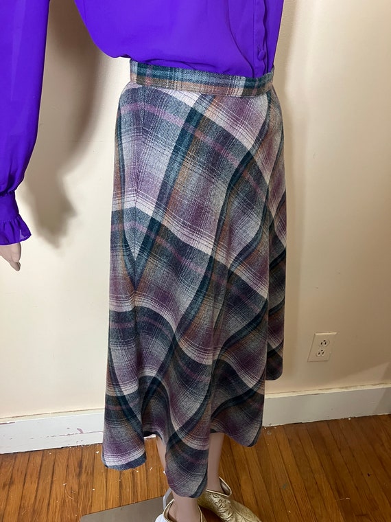 vintage 70s Purple Plaid Skirt, 1970s Purple  woo… - image 1