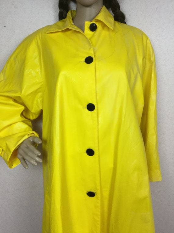 Vintage 80s vinyl Rain Slicker, Bright Yellow vinyl M… Gem