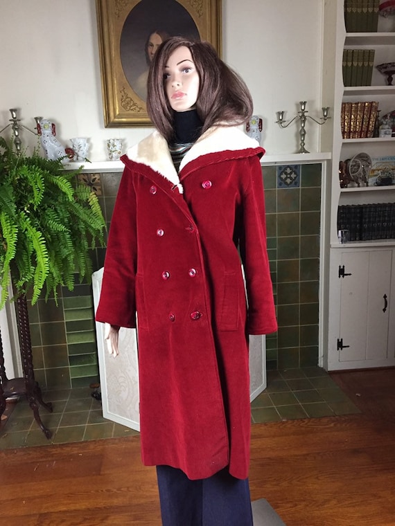 vintage 70s midi coat storm coat , Red Corduroy wi