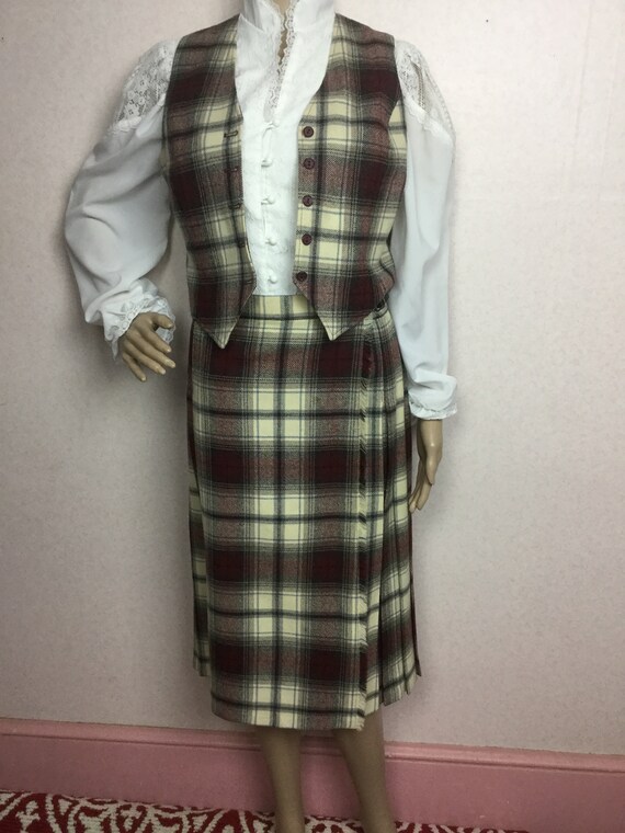 Vintage plaid 70s Wool  kilt & Vest  1970s preppy 