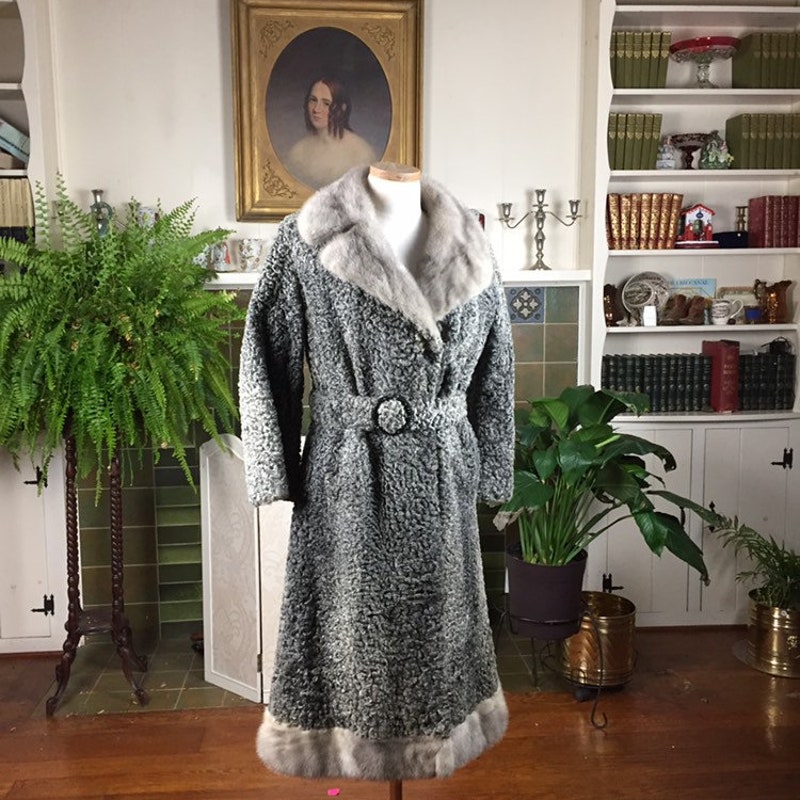 Stunning Vintage Fur-Trimmed Persian Lamb Coat