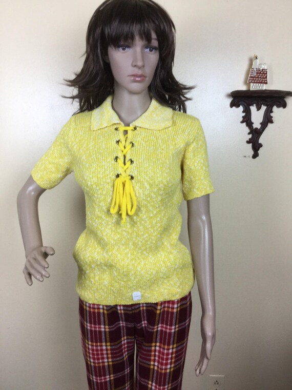Vintage 70s NOS Lace up Top, Summer speckled yello