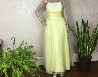 Vintage 50s Yellow Tulle Formal Gown, Floral Lace Bodice, Bust 36"