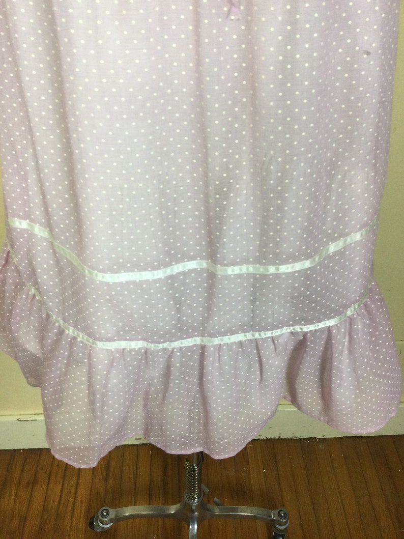 Vintage 70s lavender polka dot prairie dress , Sm M image 3