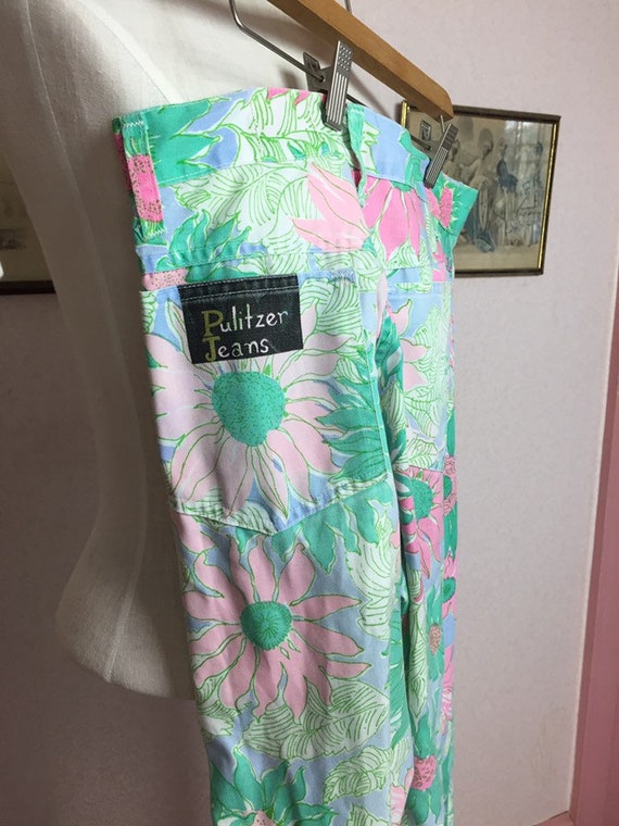 Vintage Lily Pulitzer Floral Jeans , 70s Lily Pul… - image 4
