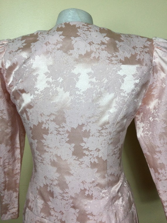 SALE Vintage WEDDING dress Cache Chantilly Lace C… - image 7