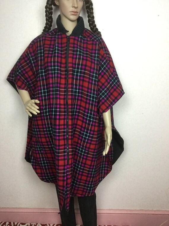 Vintage black Cape, 70s uber big reversible ponch