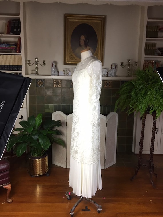 Vintage Jessica McClintock  wedding Dress, Off Whi