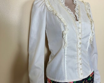 vintage 70s Gunne Sak Blouse , creamy White 1970s hippy boho Edwardian Shirt